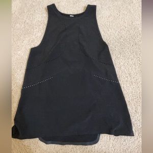 Black Lululemon reflective tank top size 2
